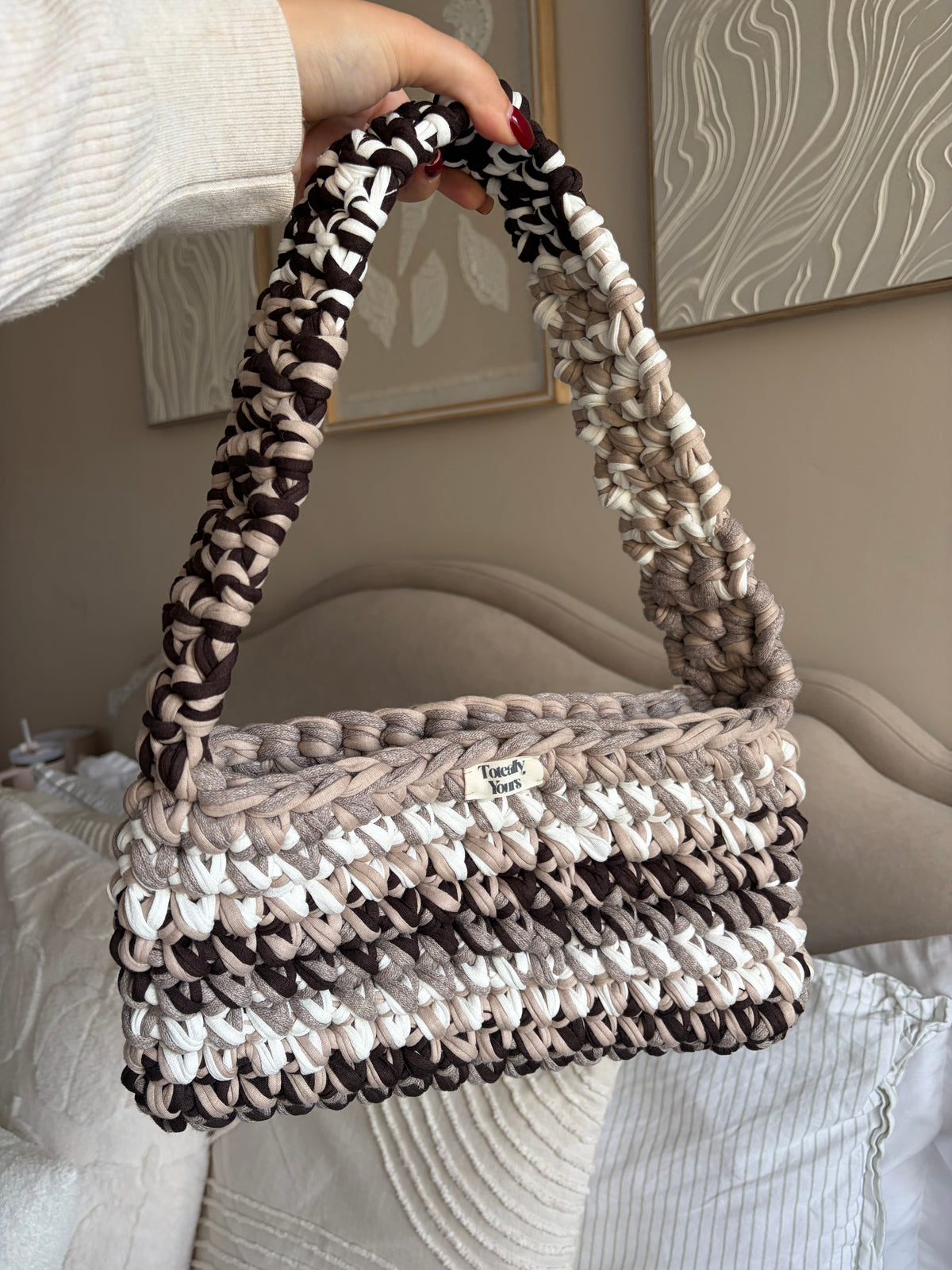 Large Hot Chocolate Shoulder Bag